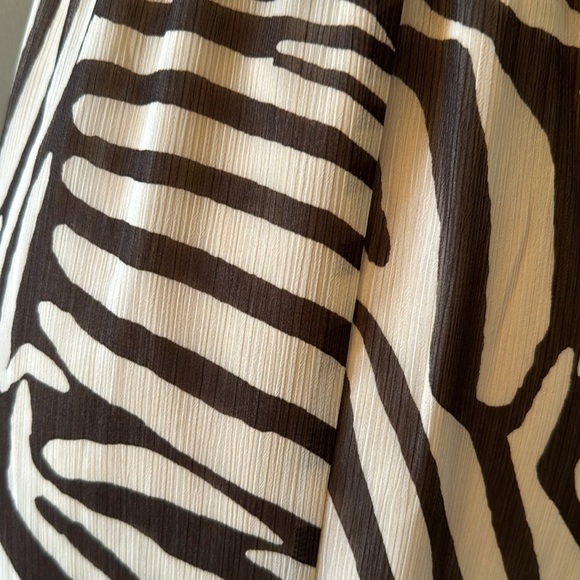 Express Women's Size Small Neutral Animal Print Maxi Dress - Picture 10 of 14